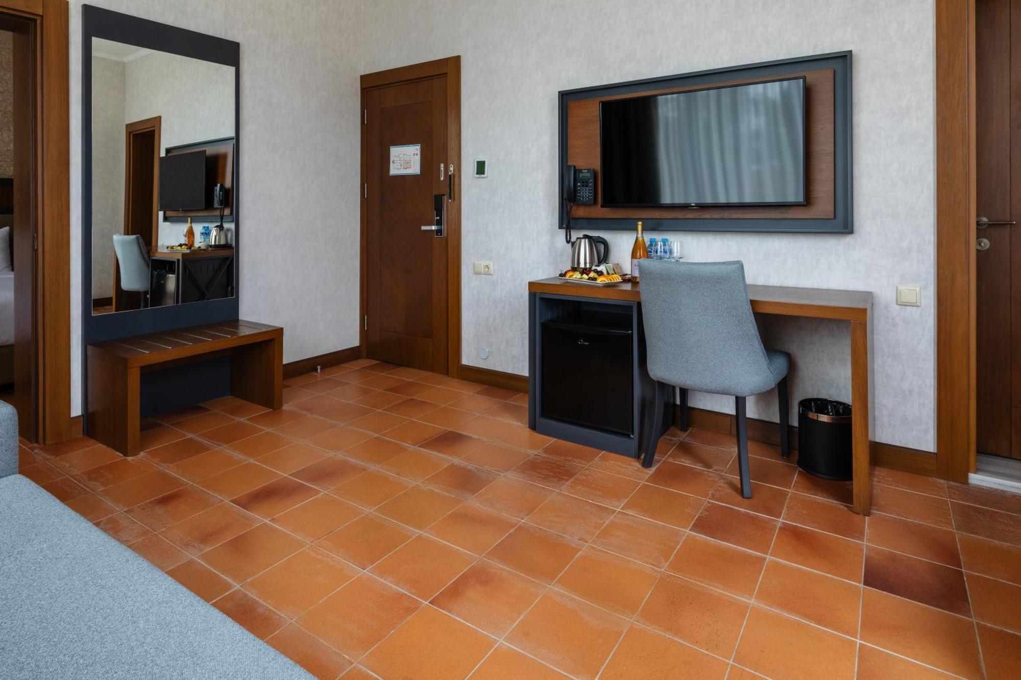Hotel Chateau Kvirike Boboqvati المظهر الخارجي الصورة